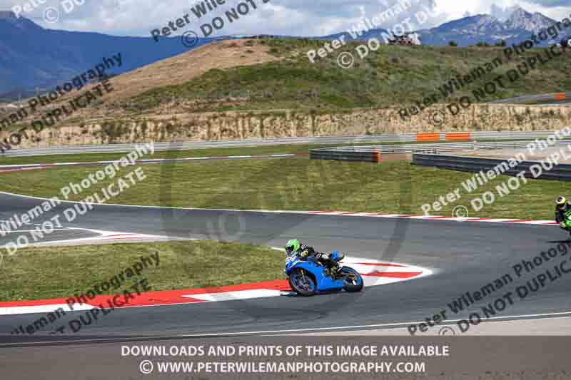 cadwell no limits trackday;cadwell park;cadwell park photographs;cadwell trackday photographs;enduro digital images;event digital images;eventdigitalimages;navarra;no limits trackdays;peter wileman photography;racing digital images;trackday digital images;trackday photos